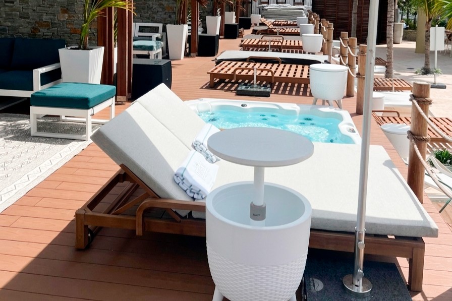 Bahama_Bay_1 (1).jpg