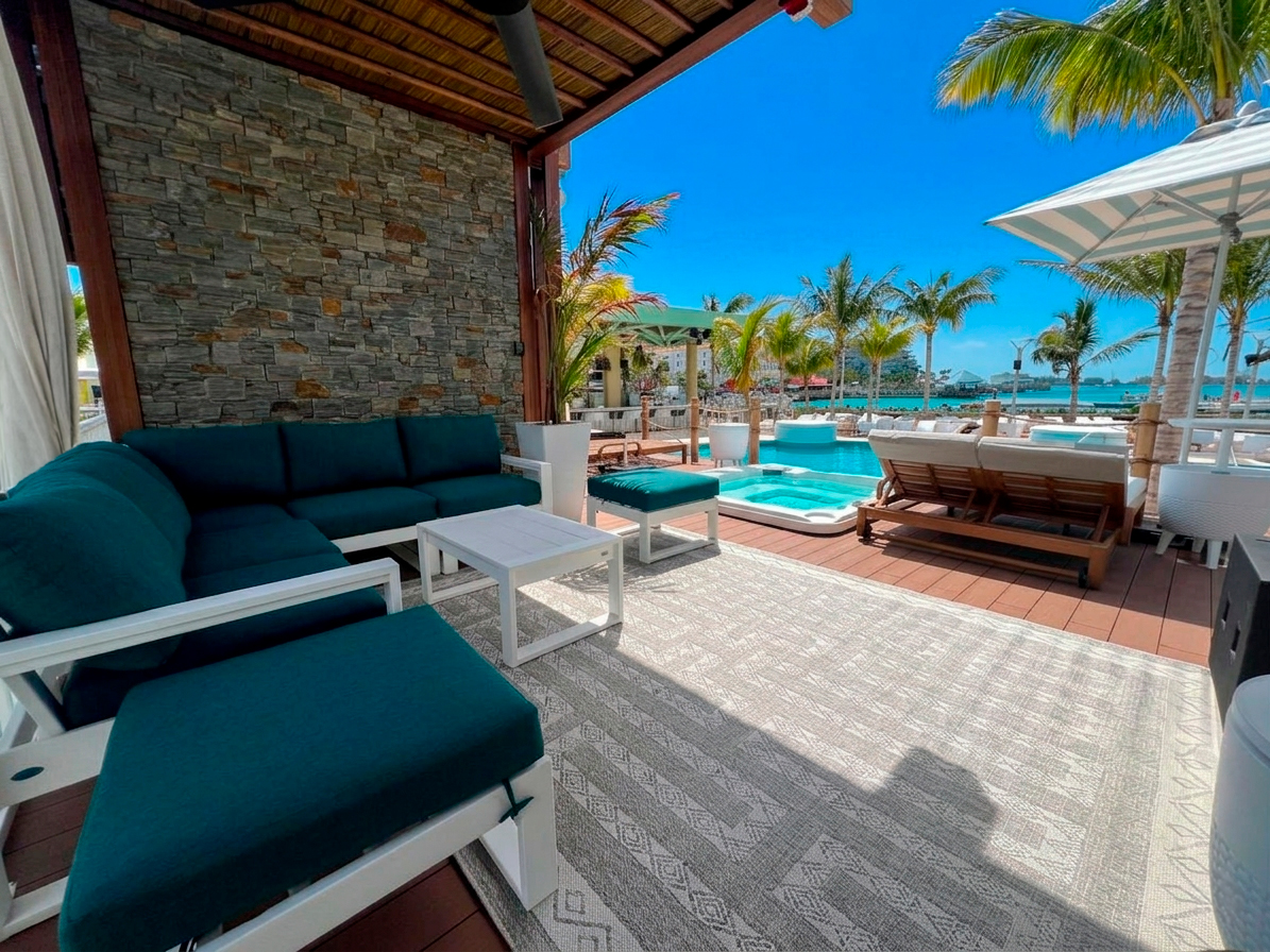 Private Cabanas Bahama Bay